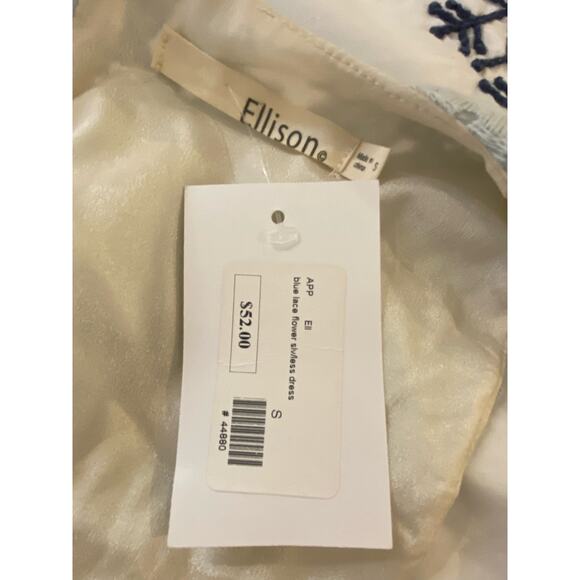 NWT Ellison Small Embroidered Floral Overlay Fit and Flare Dress New with Tags - Picture 8 of 9